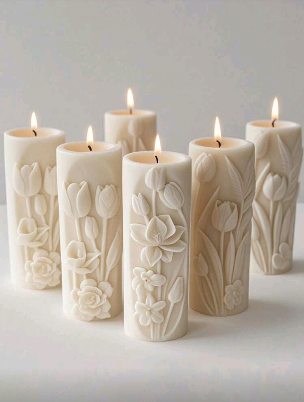 Tulip Cylinder Candle - Image 2