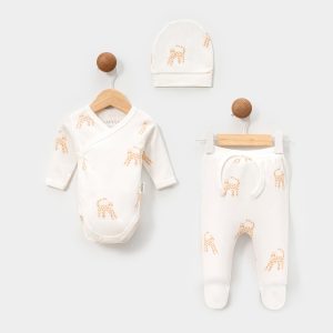 Gentle Giraffe Set