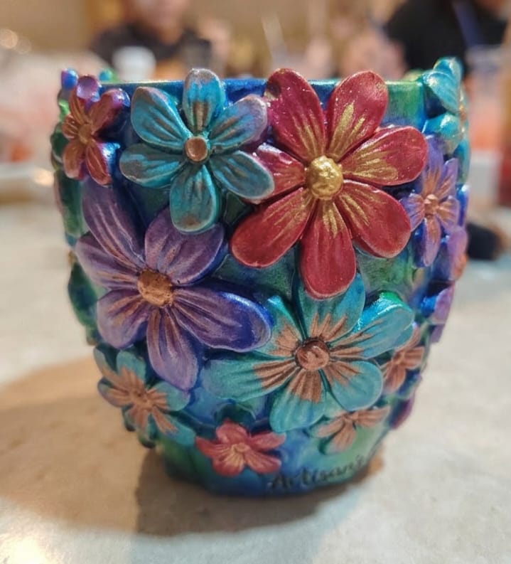 6 Colored Flower Jars